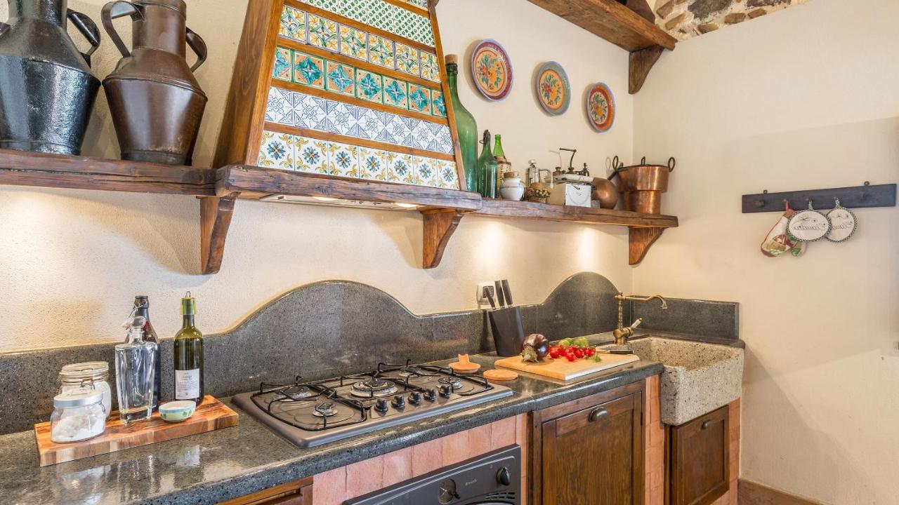 Il Palmento Dell'Etna Villa Трекастани Екстериор снимка