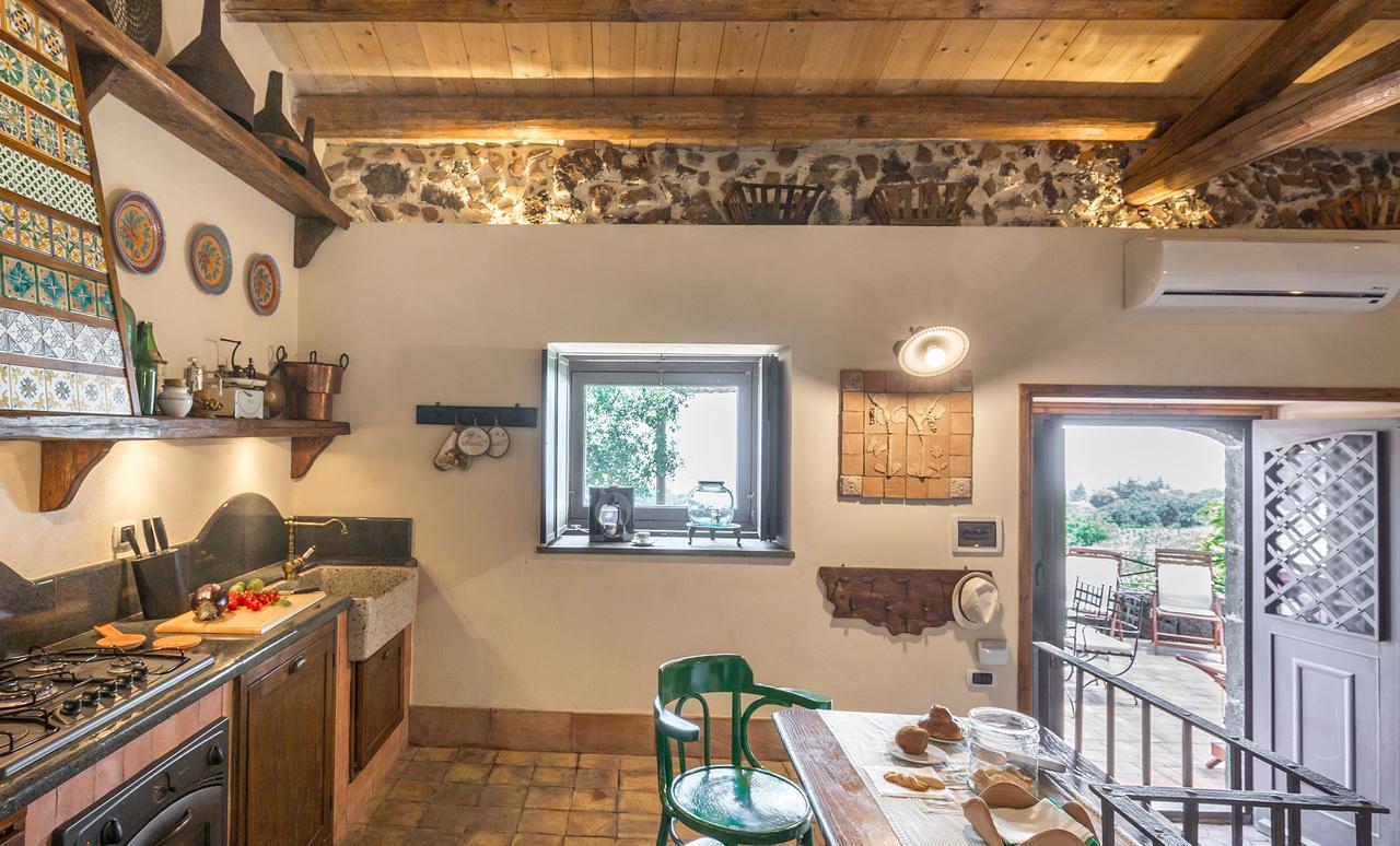 Il Palmento Dell'Etna Villa Трекастани Екстериор снимка