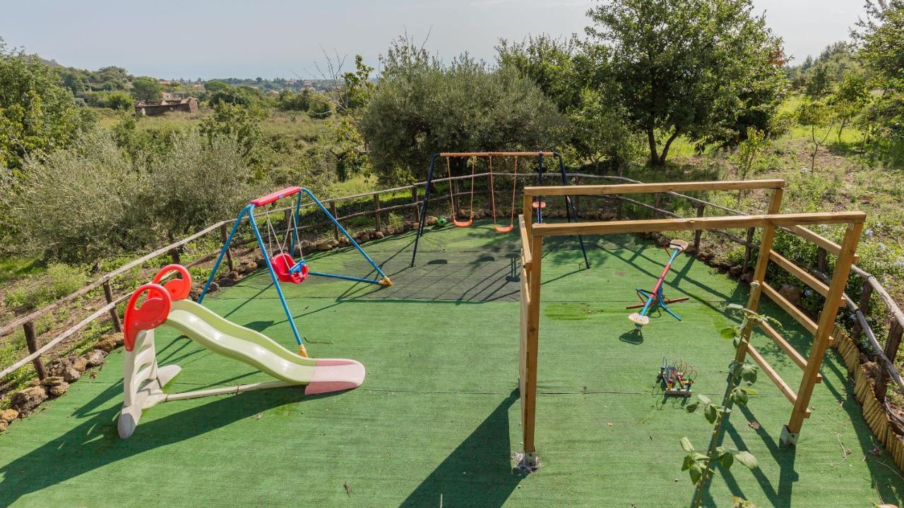 Il Palmento Dell'Etna Villa Трекастани Екстериор снимка